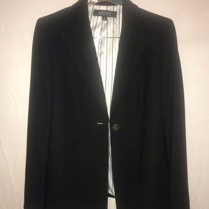 Women’s Young Professional Black Jacket
